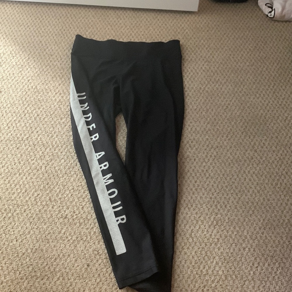 Under Armour leggings with design on only one size